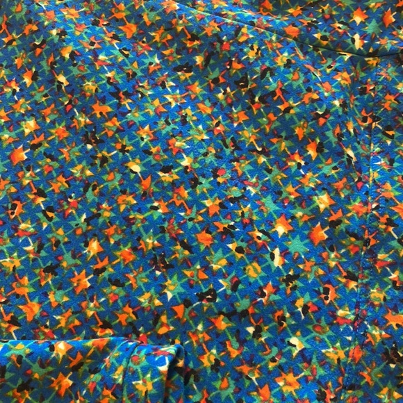 Four pair LuLaRoe leggings. All are size tall and curvy - Picture 7 of 9